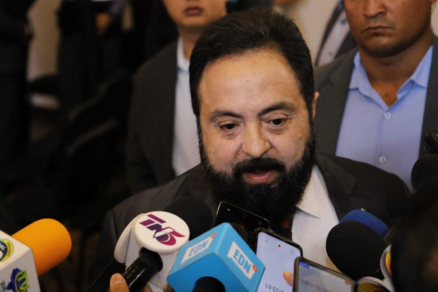 “No se puede someter al Pleno algo que violentando la Ley orgánica del Congreso Nacional”